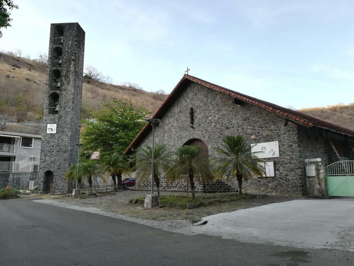 Villa Le Pere Marchand Bellefontaine Exterior foto